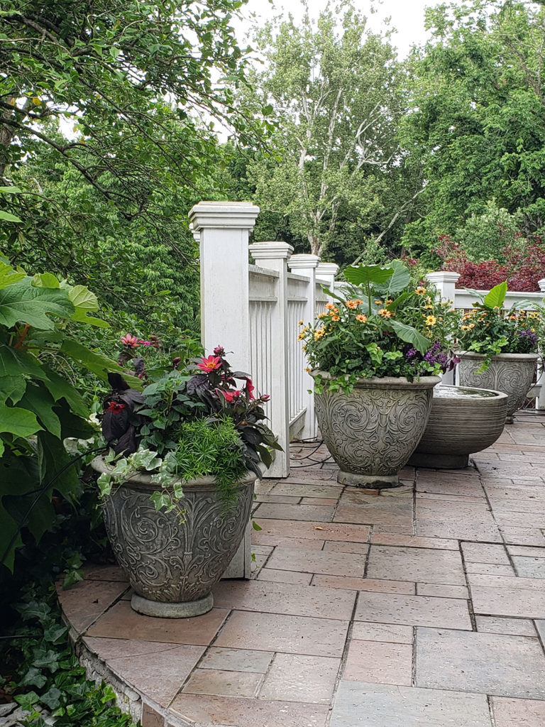 Hyde Park Porch Pots